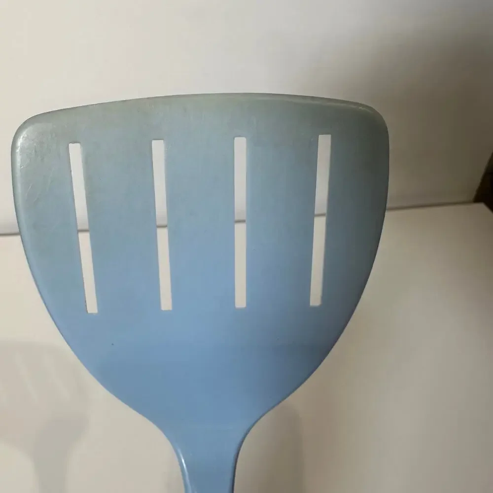 Vintage Tailor Made Blue Nylon Plastic Spatula Turner 4 Slot Kitchen Utensil USA